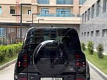 Land Rover Defender-4