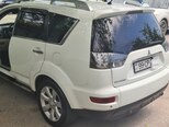 Mitsubishi Outlander-8