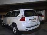 Toyota Land Cruiser Prado-10
