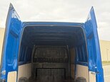 Ford Transit-10