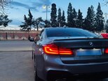 BMW 530e-13