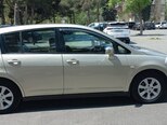 Nissan Tiida-2
