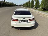 Toyota Camry-9
