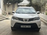 Toyota RAV4-1