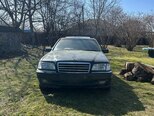 Mercedes C 200-1