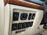 Toyota Land Cruiser-16