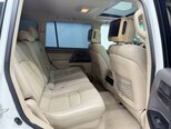 Toyota Land Cruiser-12