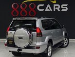 Toyota Land Cruiser Prado-5