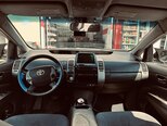 Toyota Prius-7