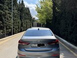 Hyundai Elantra-5