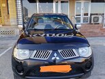 Mitsubishi L200-1