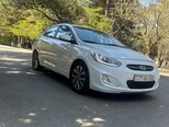Hyundai Accent-1