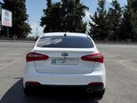 Kia Cerato-5