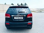 Kia Sorento-14