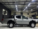 Mitsubishi L200-7