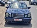 Mercedes E 280-1