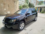 Mitsubishi Outlander-2