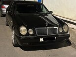 Mercedes E 200-2