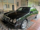 Mercedes E 200-4