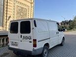 Ford Transit-4