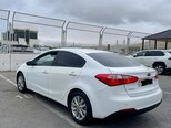 Kia Cerato-5