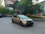 Toyota Prius-3