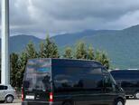 Ford Transit-12