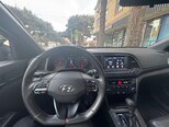 Hyundai Elantra-4