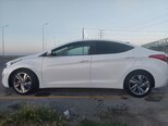 Hyundai Elantra-4