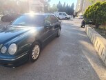 Mercedes E 270-2