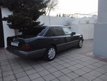 Mercedes E 220-3