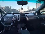 Toyota Prius-10
