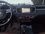 Kia Sorento-11