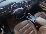Kia Sorento-14