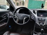Hyundai Azera-8