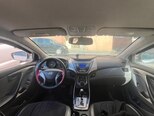Hyundai Elantra-3