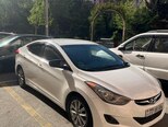Hyundai Elantra-5