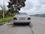 Mercedes E 220-4