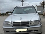 Mercedes C 200-1