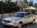 Mercedes E 220-2