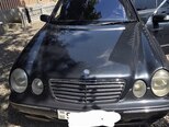 Mercedes E 220-1