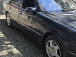 Mercedes E 220-6