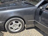 Mercedes E 220-17