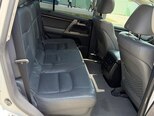 Toyota Land Cruiser-3