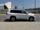 Toyota Land Cruiser-7