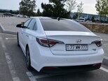 Hyundai Sonata-5