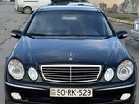 Mercedes E 240-1