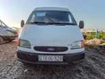 Ford Transit-3