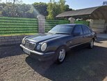 Mercedes E 200-1