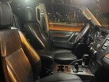 Mitsubishi Pajero-10